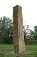 obelisk ~ 2008 ~ sandstone ~ 500 cm