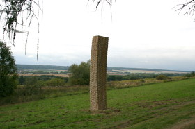 obelisk ~ 2008 ~ sandstone ~ 500 cm